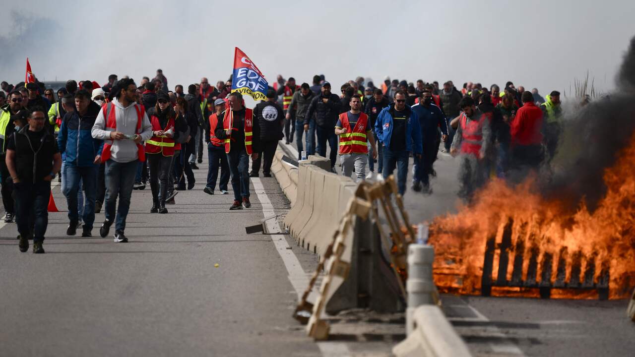 Des centaines d’arrestations en France après des émeutes contre les régimes de retraite |  À l’étranger
