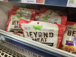 Vleesvervangerfabrikant Beyond Meat ziet vraag flink afnemen