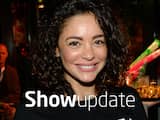 Show Update: Fajah Lourens deelt topless foto's