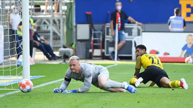Mark Flekken heeft dit seizoen een basisplaats bij SC Freiburg.
