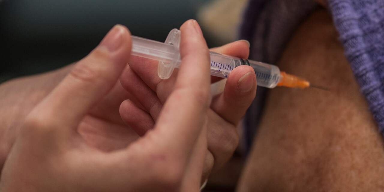 RIVM heeft extra griepvaccins ingekocht, meer vraag verwacht door corona