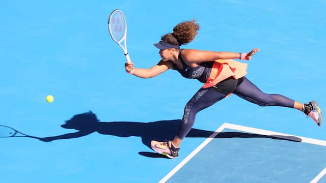 Naomi Osaka gunde de Tunesische Ons Jabeur slechts vijf games.