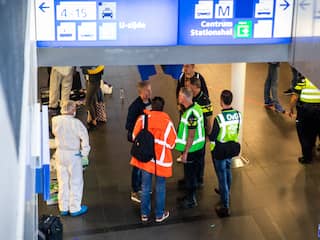 Slachtoffer aanslag Amsterdam Centraal heeft dwarslaesie opgelopen