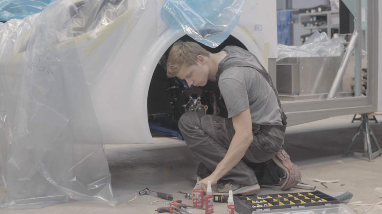 Beeld uit video: Studenten willen met zonneauto in 26 dagen naar Zuid-Spanje