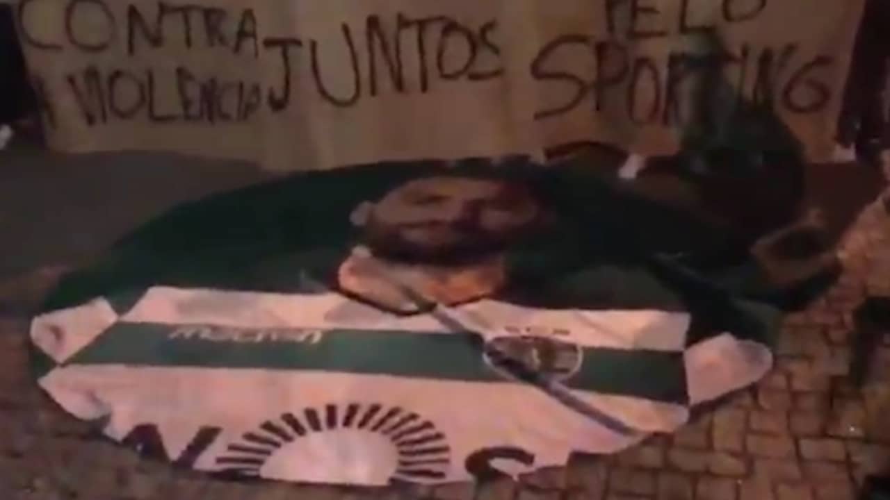 Sporting-fans scanderen naam Bas Dost na aanval van hooligans