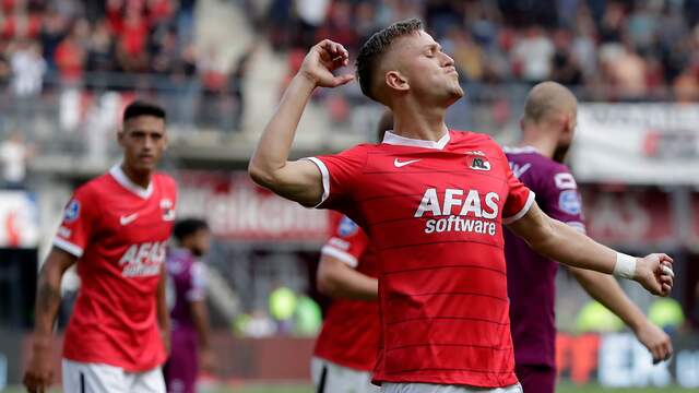 Jesper Karlsson scoorde tweede keer.