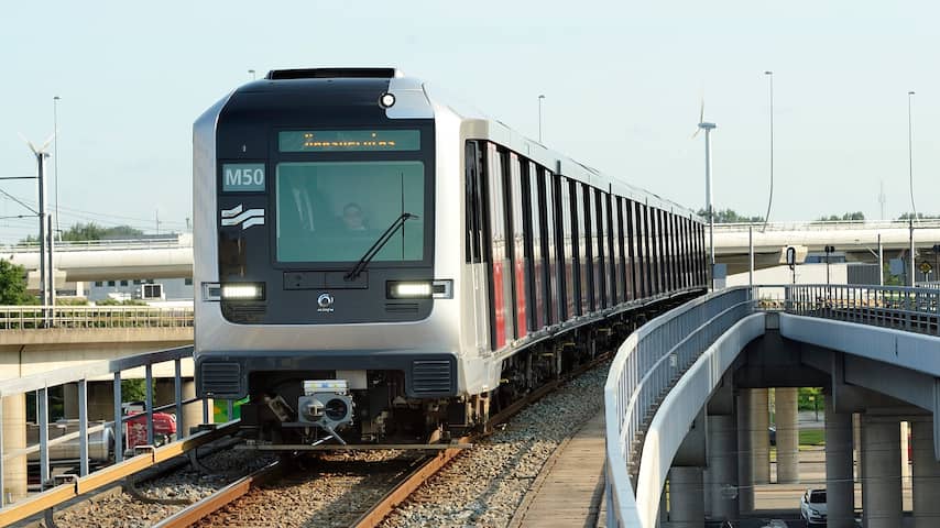 Nieuw beveiligingssysteem metro Amsterdam vertraagd