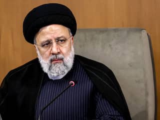 Zorgen om lot van Iraanse president na 'harde landing' van helikopter