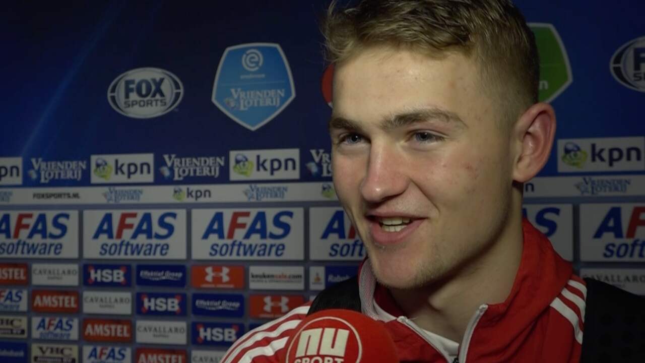 Beeld uit video: Kijk: Matthijs de Ligt beleeft geweldige week met Ajax