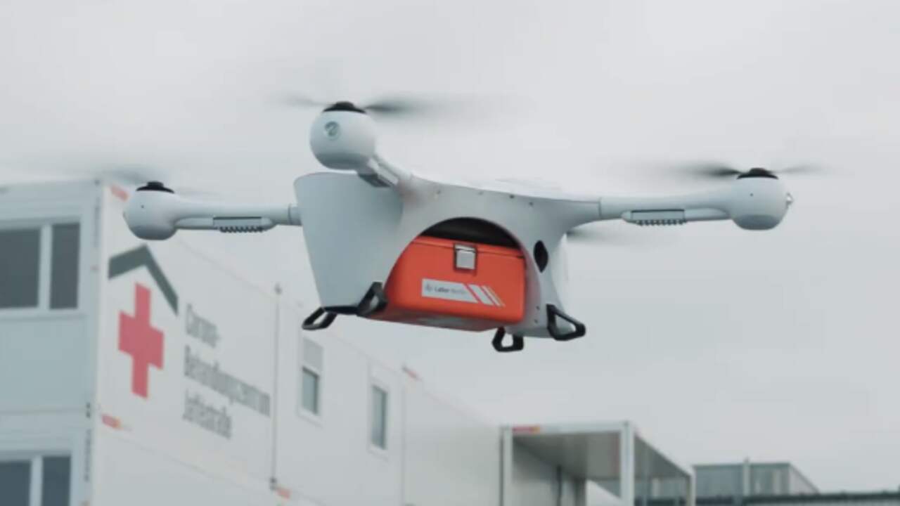 Beeld uit video: Berlijns lab test drone die coronatests moet bezorgen