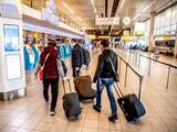 Blok: Reizigers vanuit VK en Zuid-Afrika welkom met negatieve coronatest