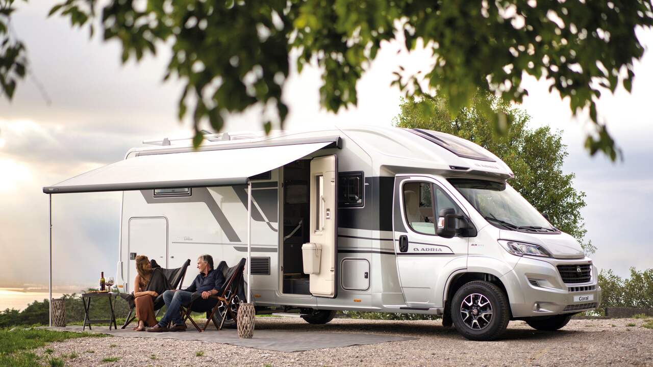 De Fiat Ducato is een populaire basis voor campers.