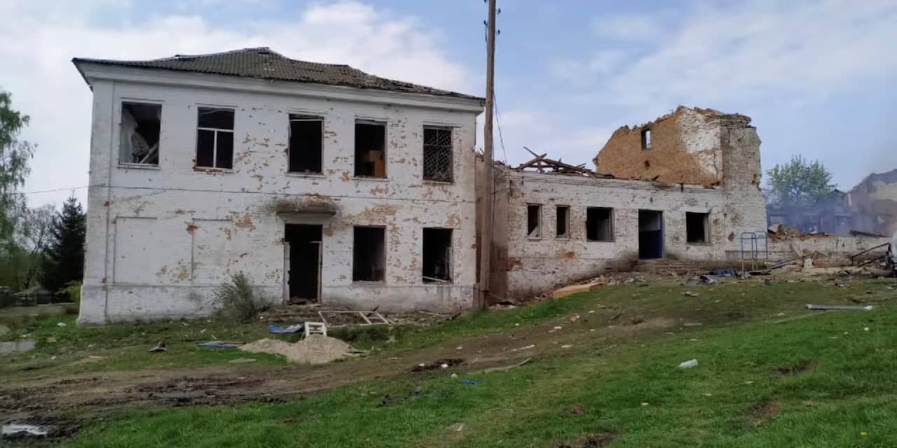 Russen bombarderen scholen en raffinaderij in oekraïense regio chernihiv