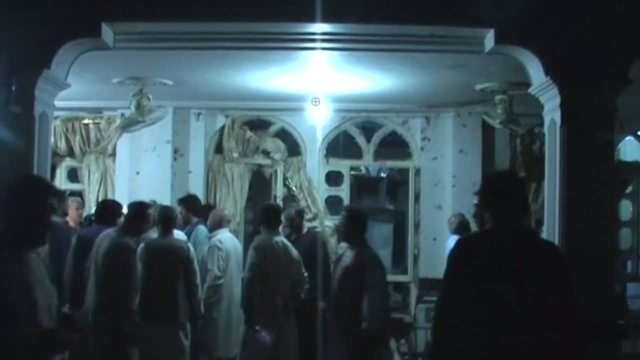 Tientallen doden en gewonden bij zelfmoordaanslag op moskee in Afghanistan