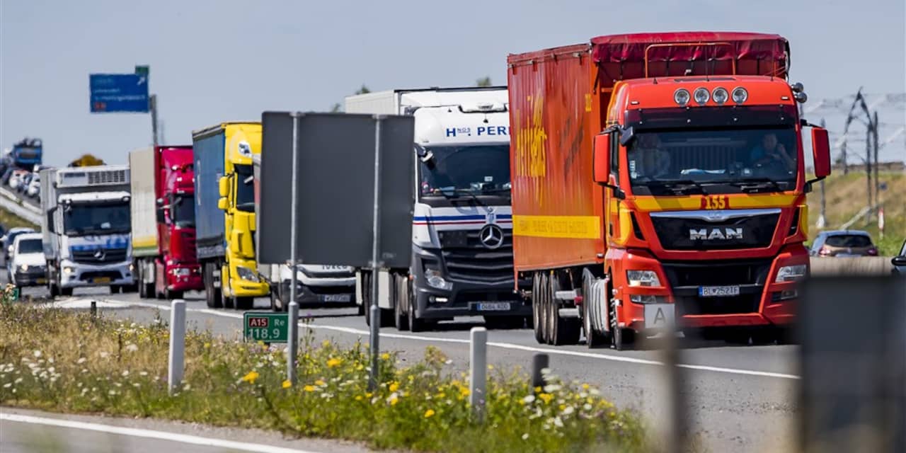 VK en Nederland vervoeren steeds minder naar elkaar over de weg