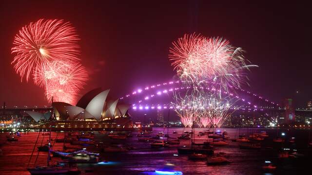 Beeld uit video: Sydney verwelkomt Nieuwjaar met vuurwerkshow