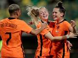 Oranjevrouwen maken acht goals op Cyprus en pakken koppositie in kwalificatie