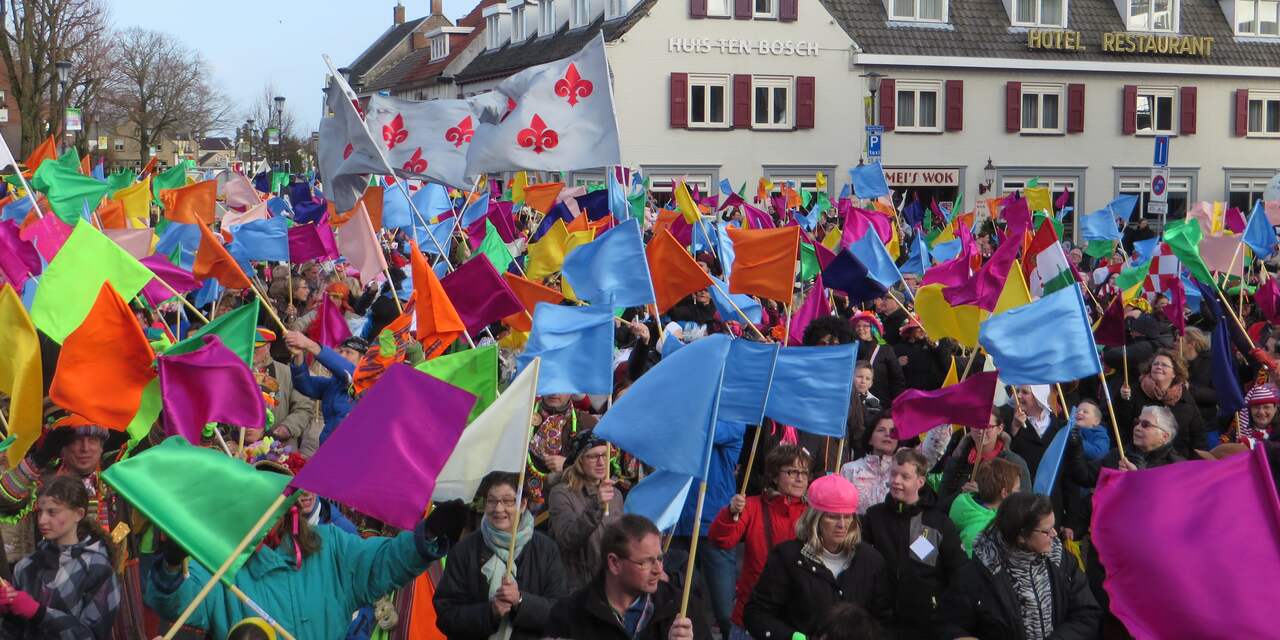 2.764 mensen zwaaien met vaandel in Etten-Leur