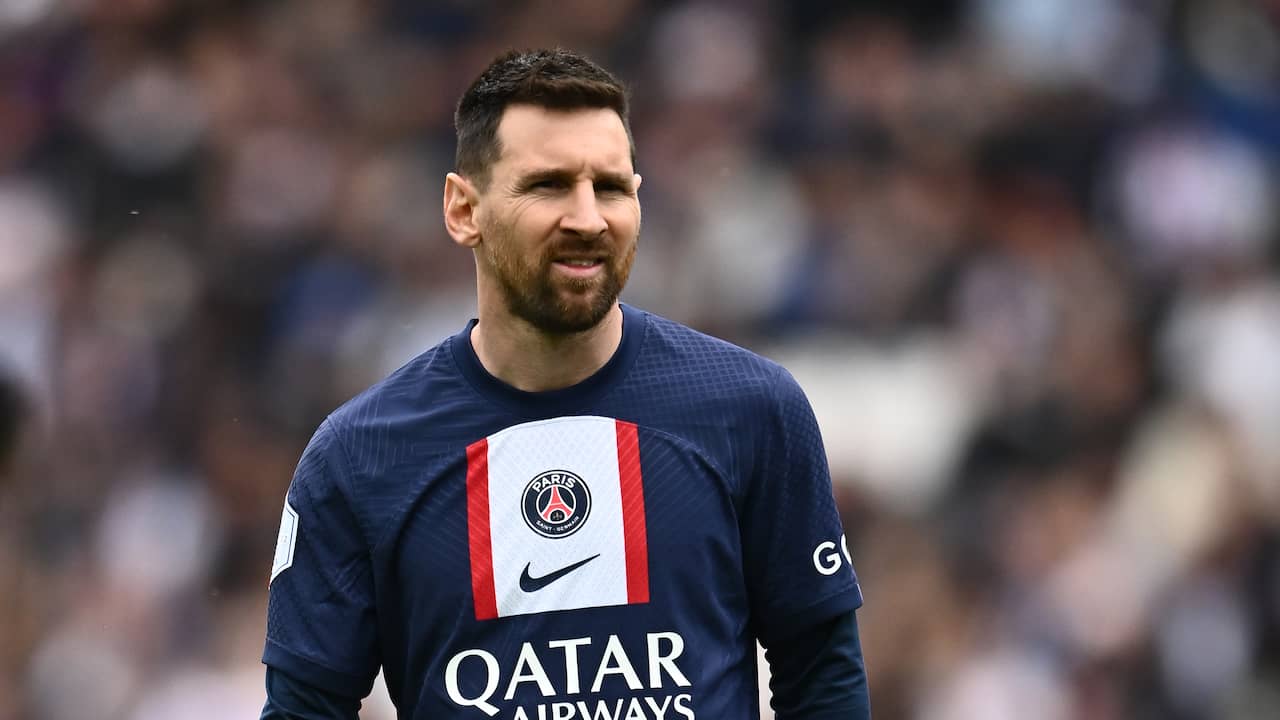 Messi sospeso si scusa con i compagni di squadra del PSG per la trasferta in Arabia Saudita |  Calcio