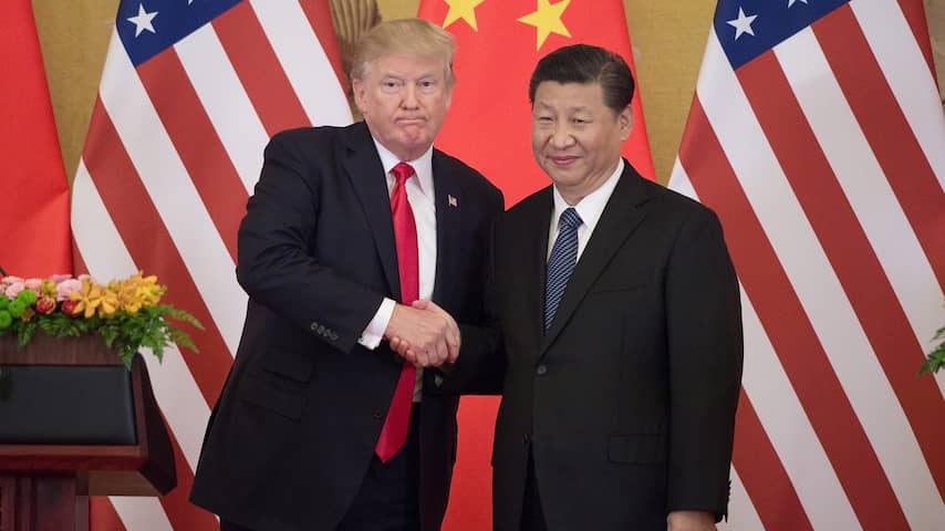 Trump prijst Chinese president Xi voor verstevigen macht