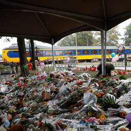 Inzameling slachtoffers en nabestaanden ongeluk Oss nadert 2 ton