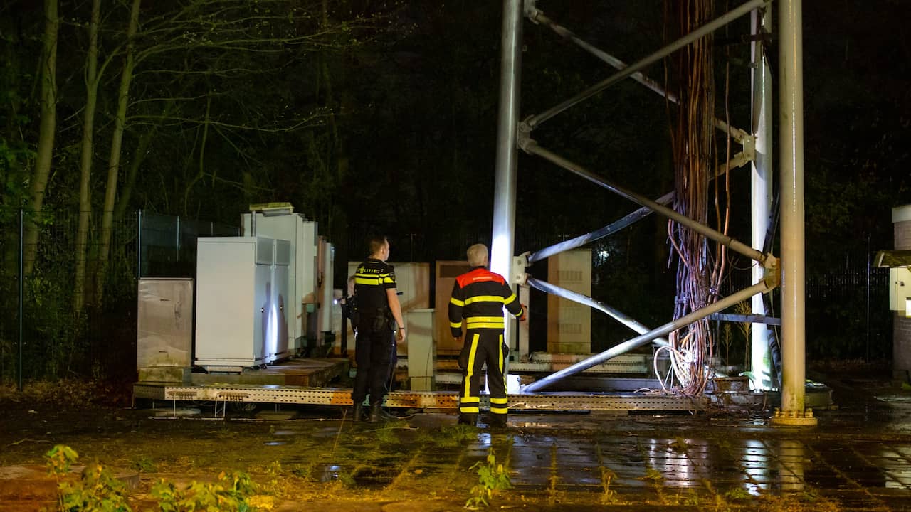 ga zo door hobby Intentie Brandweer moet opnieuw uitrukken om zendmasten te blussen | Binnenland |  NU.nl