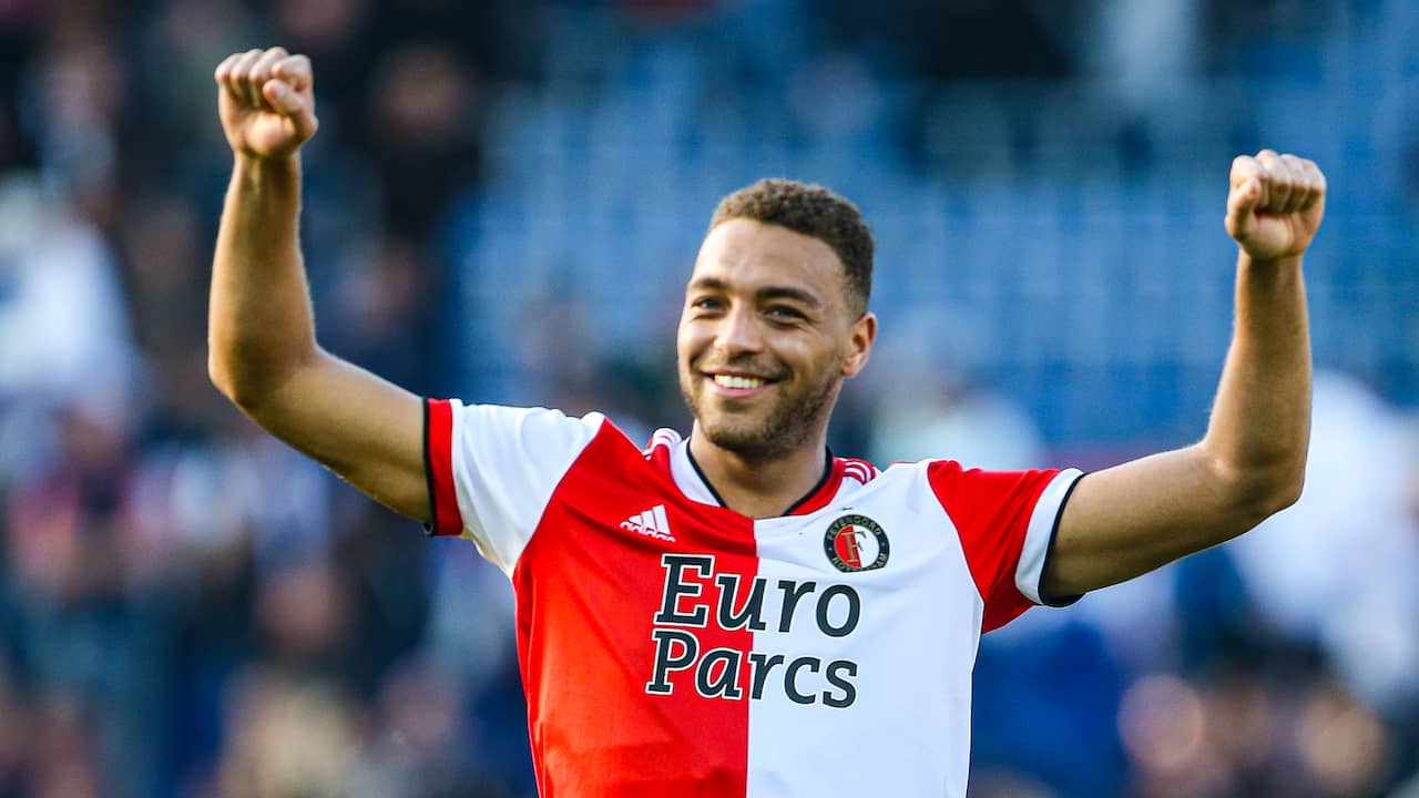 Cyriel Dessers was met twee doelpunten in de slotfase opnieuw heel belangrijk voor Feyenoord.